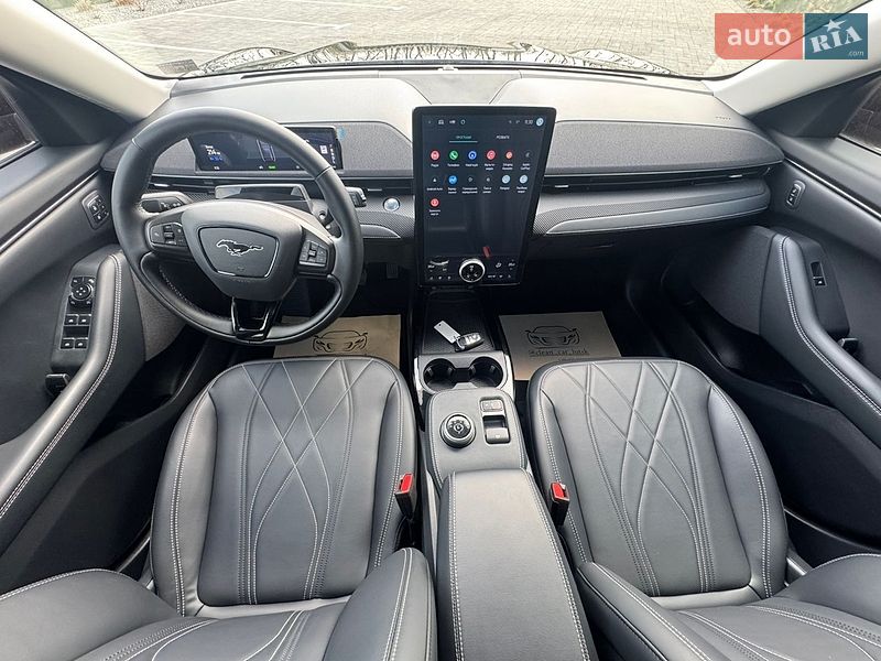 Внедорожник / Кроссовер Ford Mustang Mach-E 2024 в Луцке