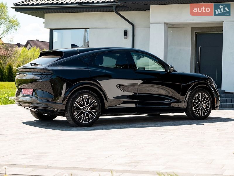 Внедорожник / Кроссовер Ford Mustang Mach-E 2024 в Ивано-Франковске