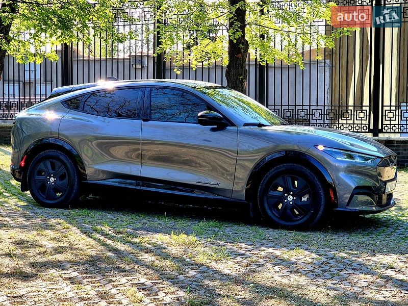 Внедорожник / Кроссовер Ford Mustang Mach-E 2022 в Харькове