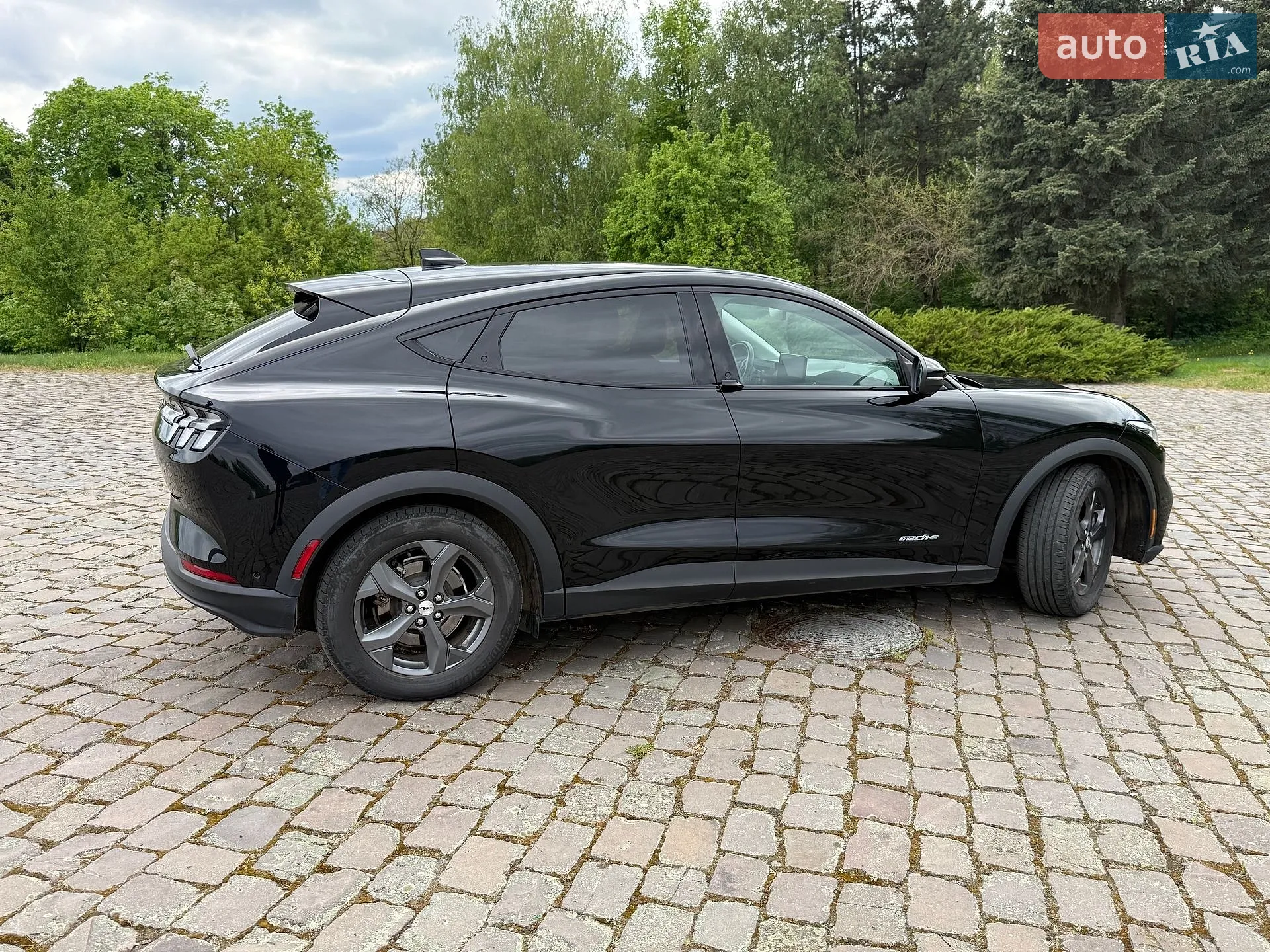 2022 Ford Mustang Mach-E - мініатюра 10