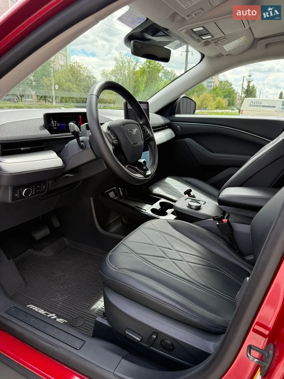 2022 Ford Mustang Mach-E - мініатюра 61