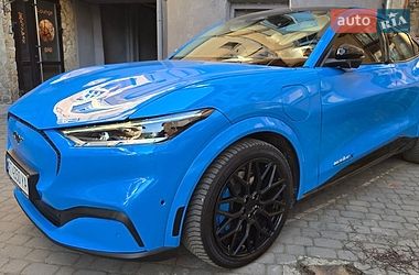 Внедорожник / Кроссовер Ford Mustang Mach-E 2022 в Ивано-Франковске