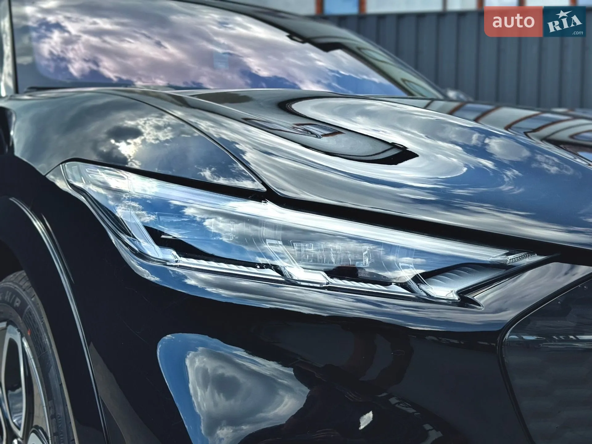 2021 Ford Mustang Mach-E - мініатюра 10