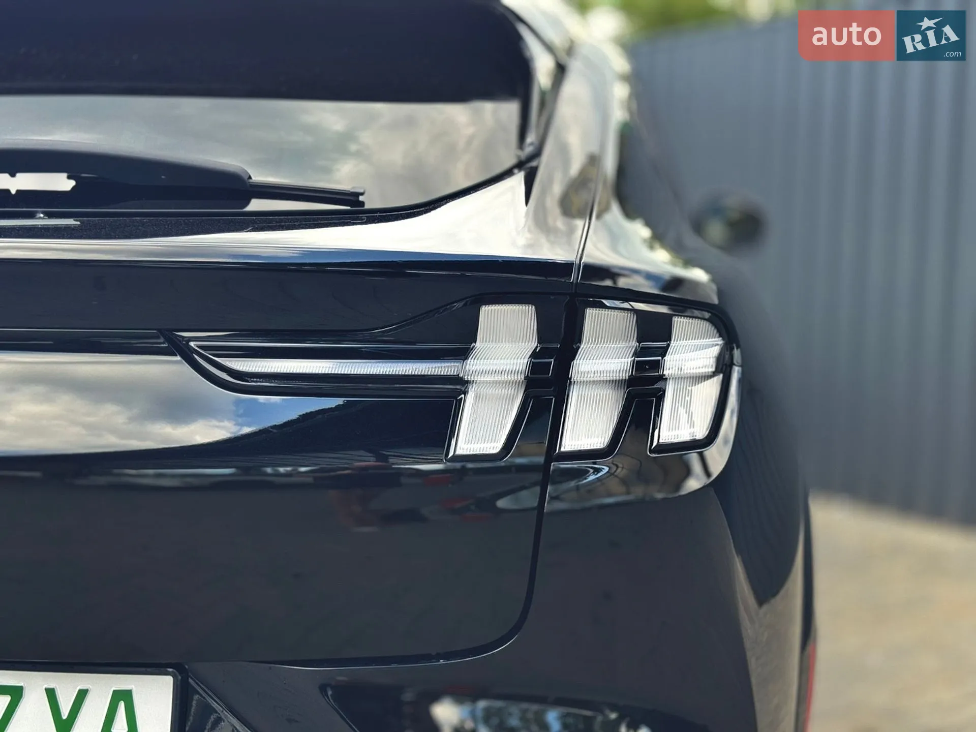 2021 Ford Mustang Mach-E - мініатюра 19
