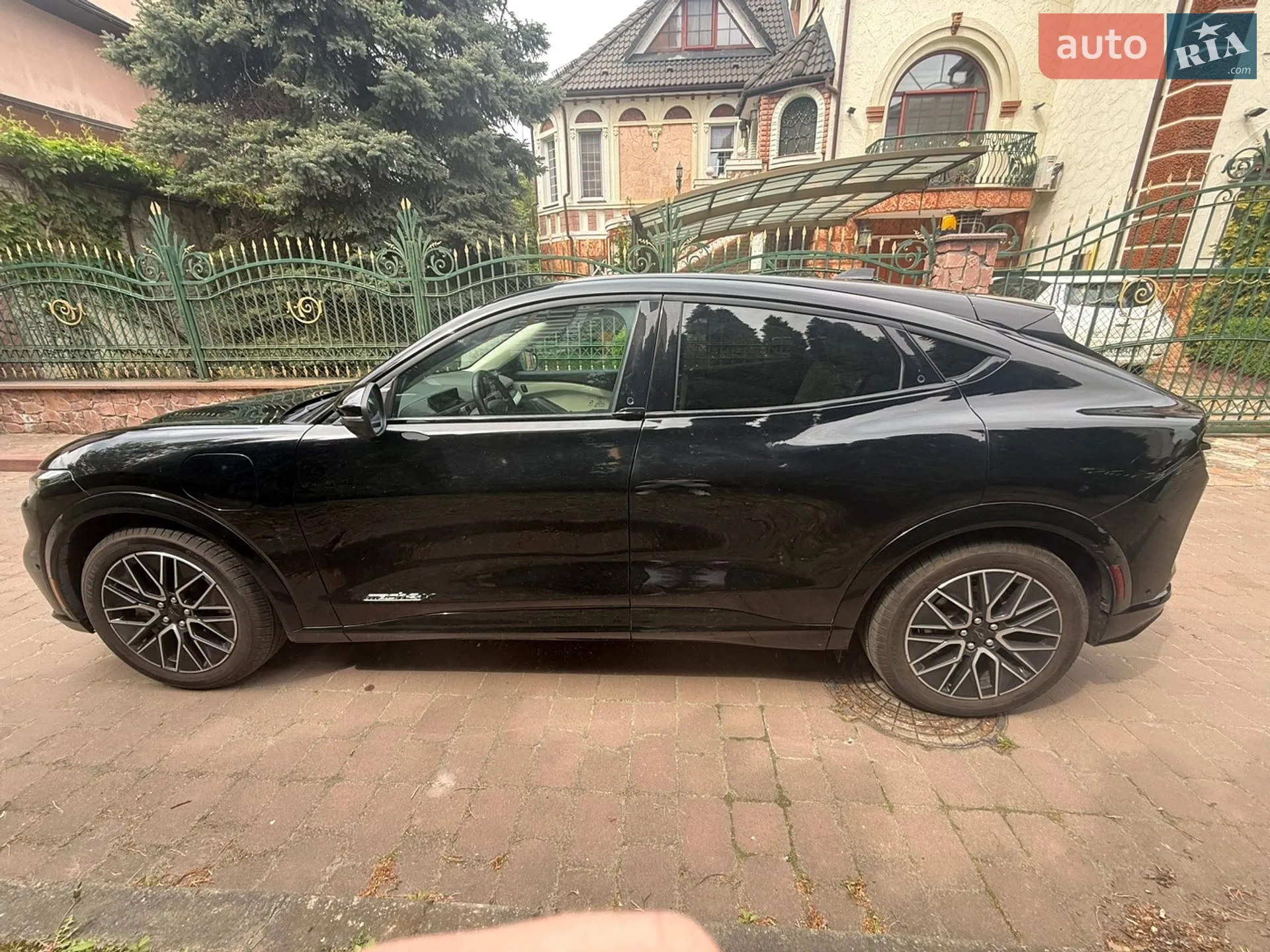 2024 Ford Mustang Mach-E - мініатюра 2