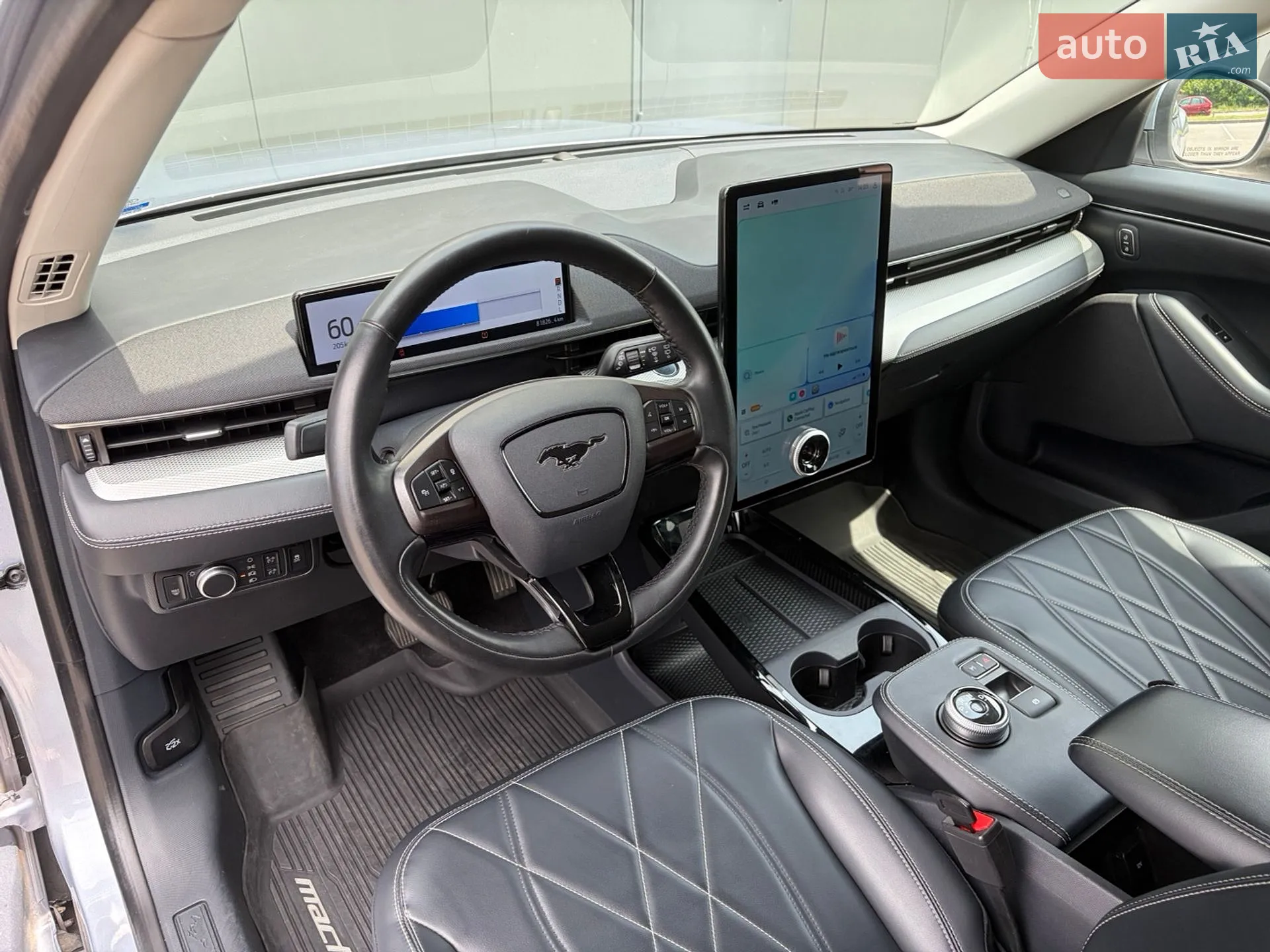 2022 Ford Mustang Mach-E - мініатюра 14