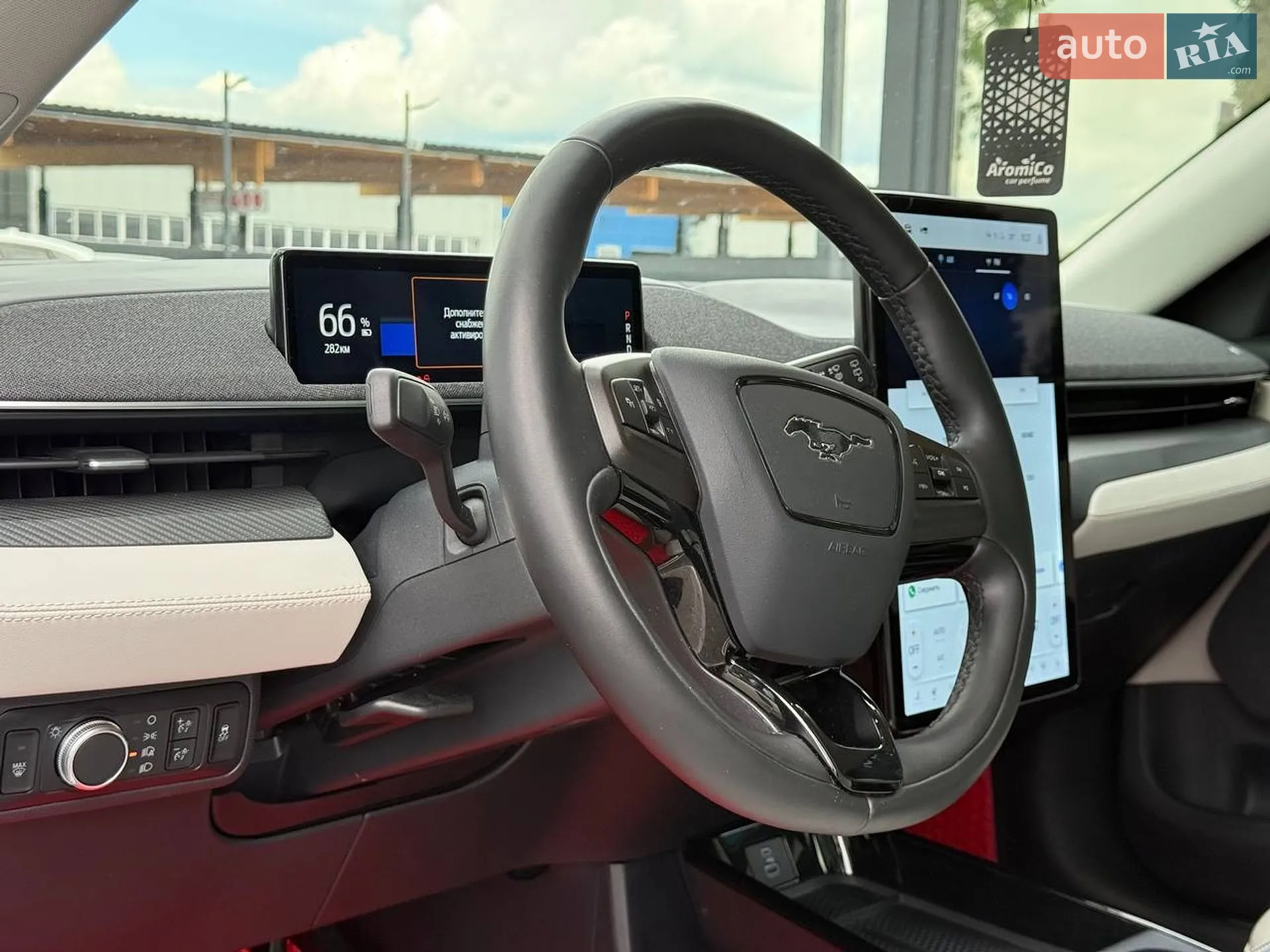 2021 Ford Mustang Mach-E - мініатюра 16