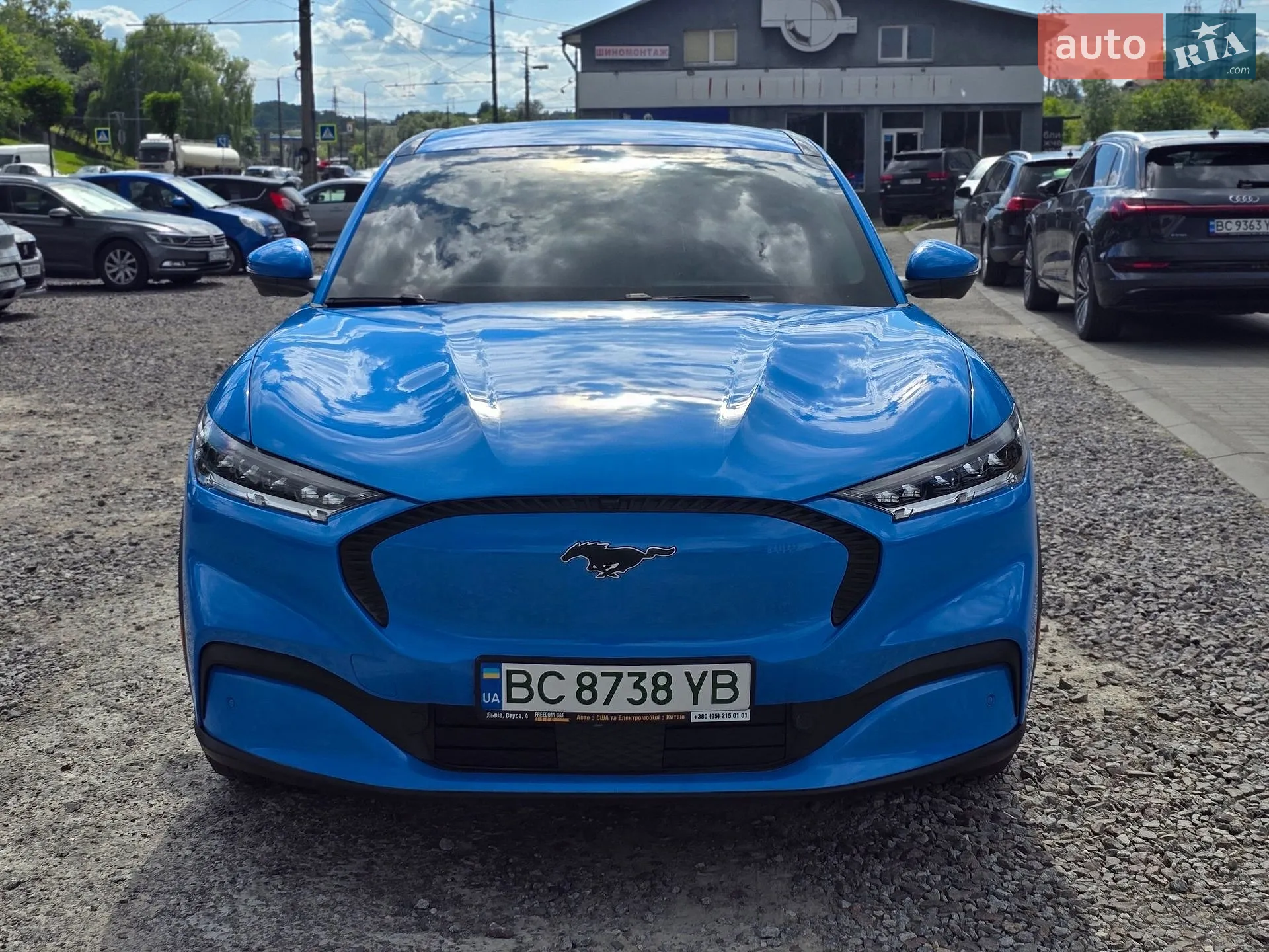 2022 Ford Mustang Mach-E - мініатюра 3