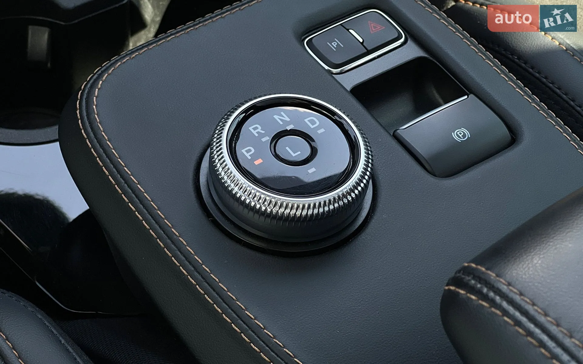 2021 Ford Mustang Mach-E - мініатюра 21