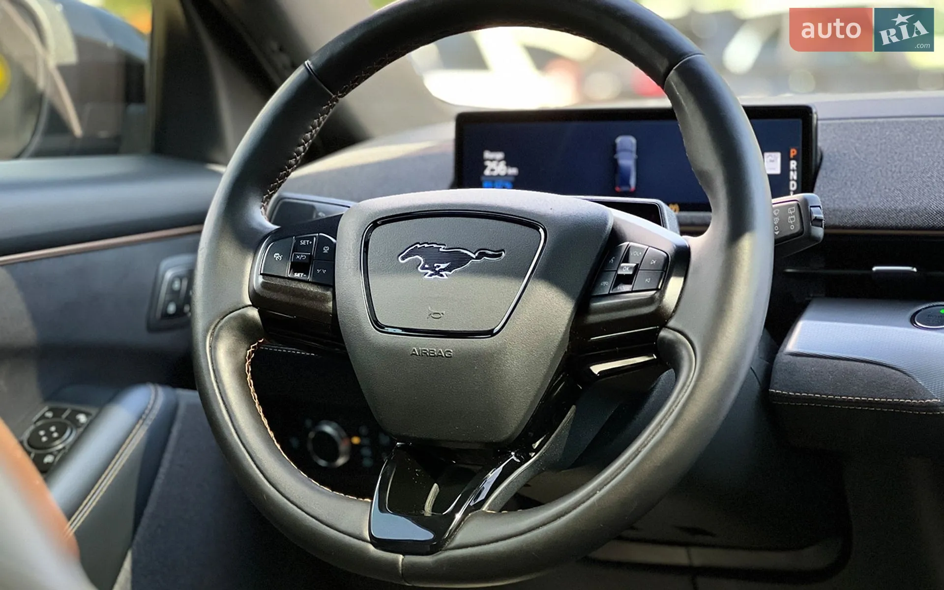 2021 Ford Mustang Mach-E - мініатюра 27