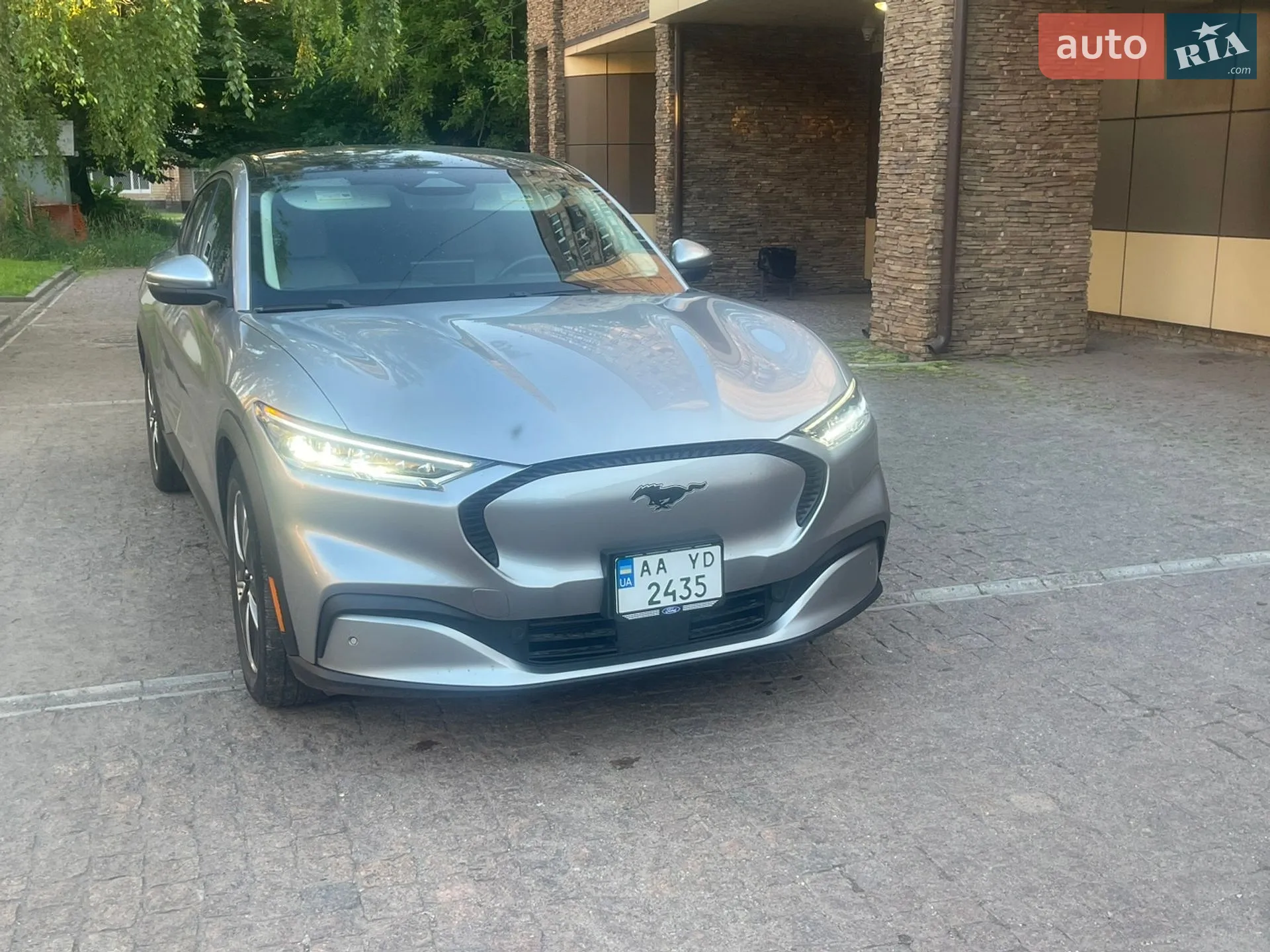2021 Ford Mustang Mach-E - мініатюра 5