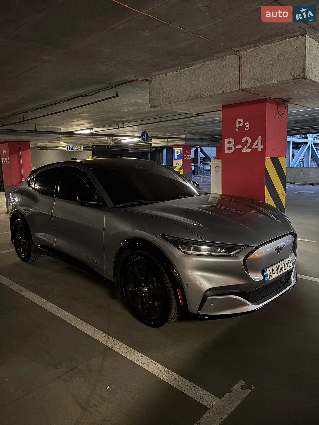 2021 Ford Mustang Mach-E - мініатюра 11