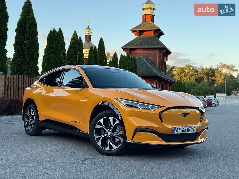 Позашляховик / Кросовер Ford Mustang Mach-E 2022 в Дніпрі