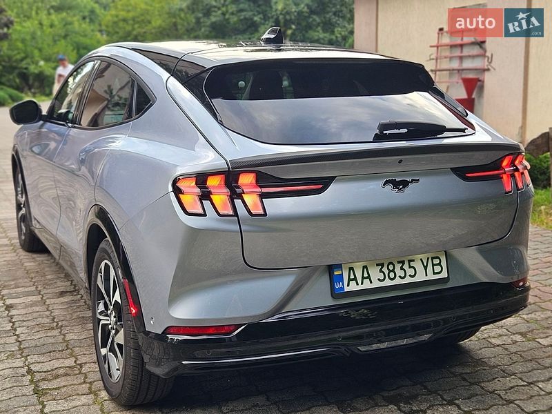 Внедорожник / Кроссовер Ford Mustang Mach-E 2022 в Киеве фото 9 Внедорожник / Кроссовер Ford Mustang Mach-E 2022 в Киеве