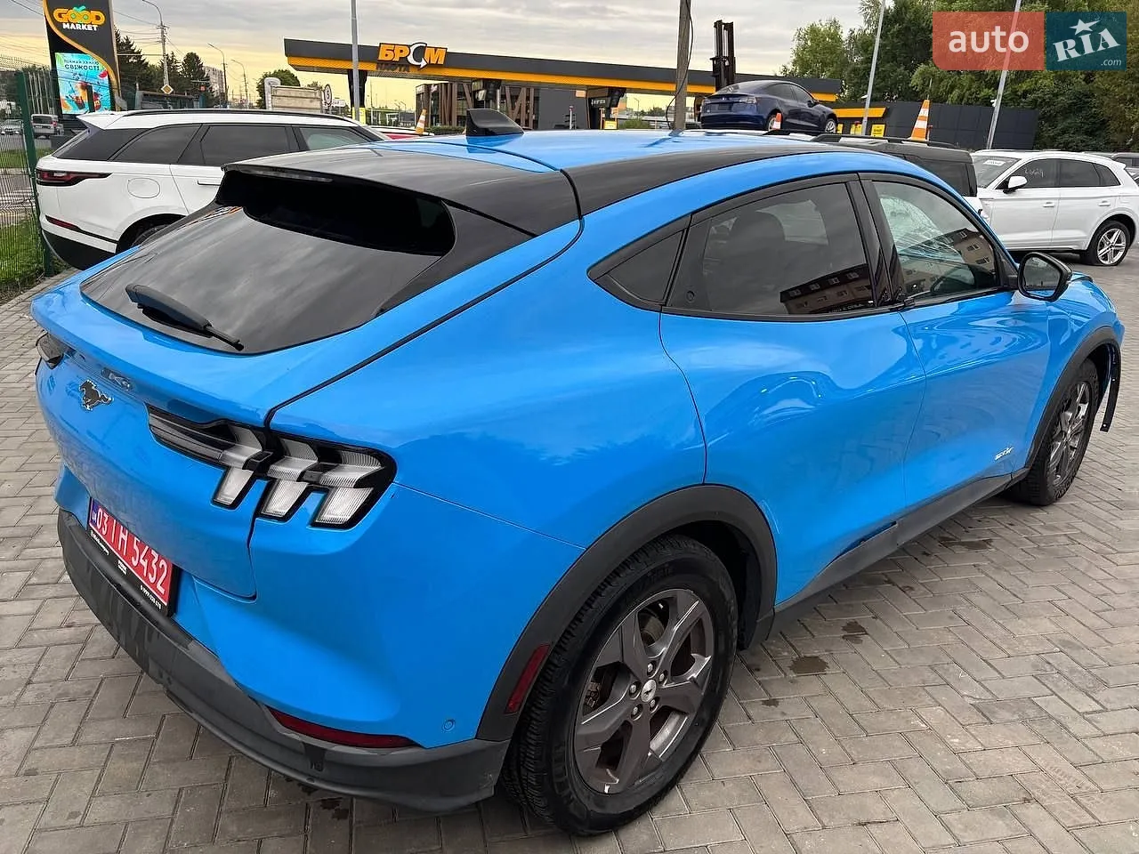 2022 Ford Mustang Mach-E - мініатюра 3