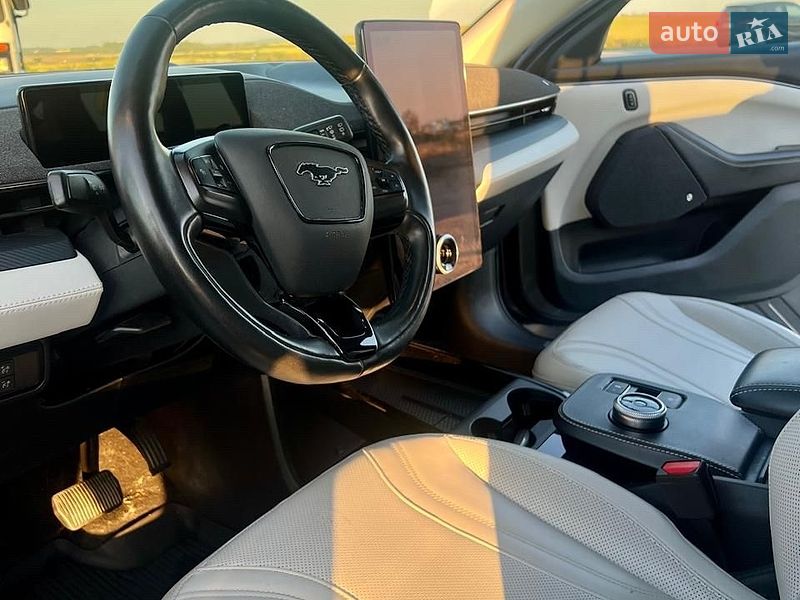 Внедорожник / Кроссовер Ford Mustang Mach-E 2021 в Львове