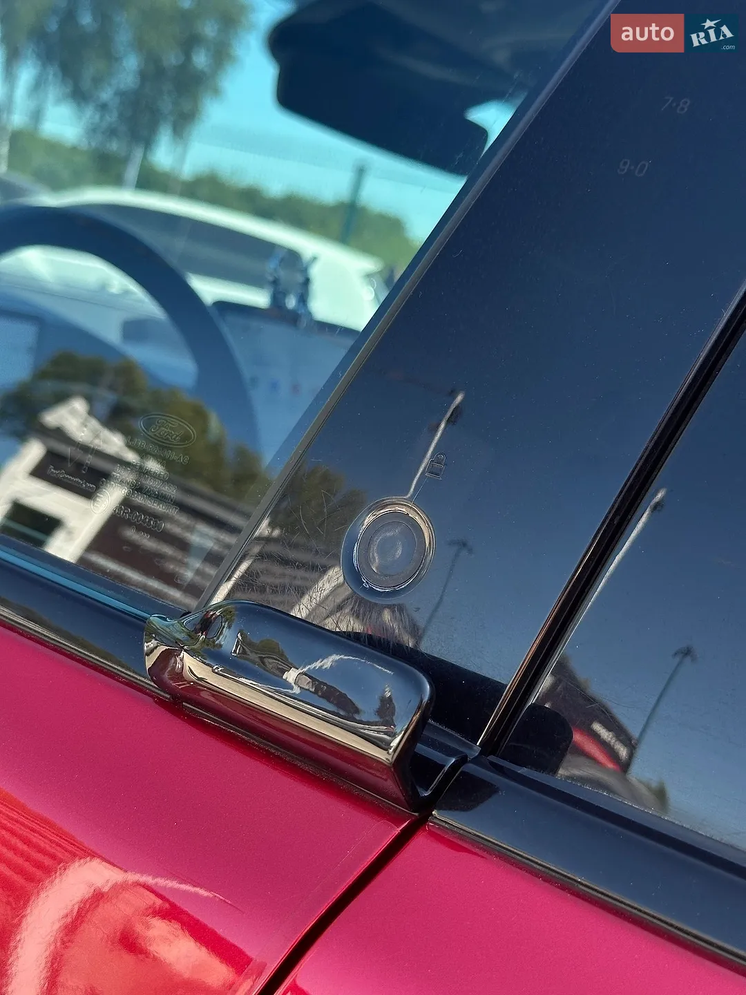 2020 Ford Mustang Mach-E - мініатюра 11