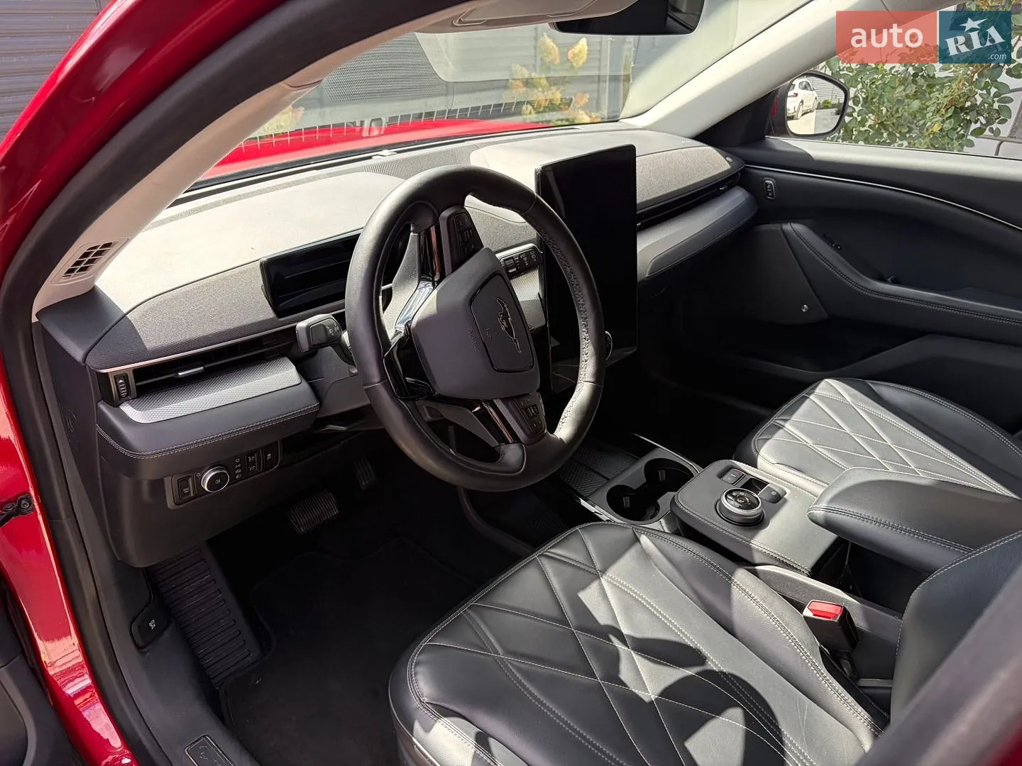 2021 Ford Mustang Mach-E - мініатюра 14