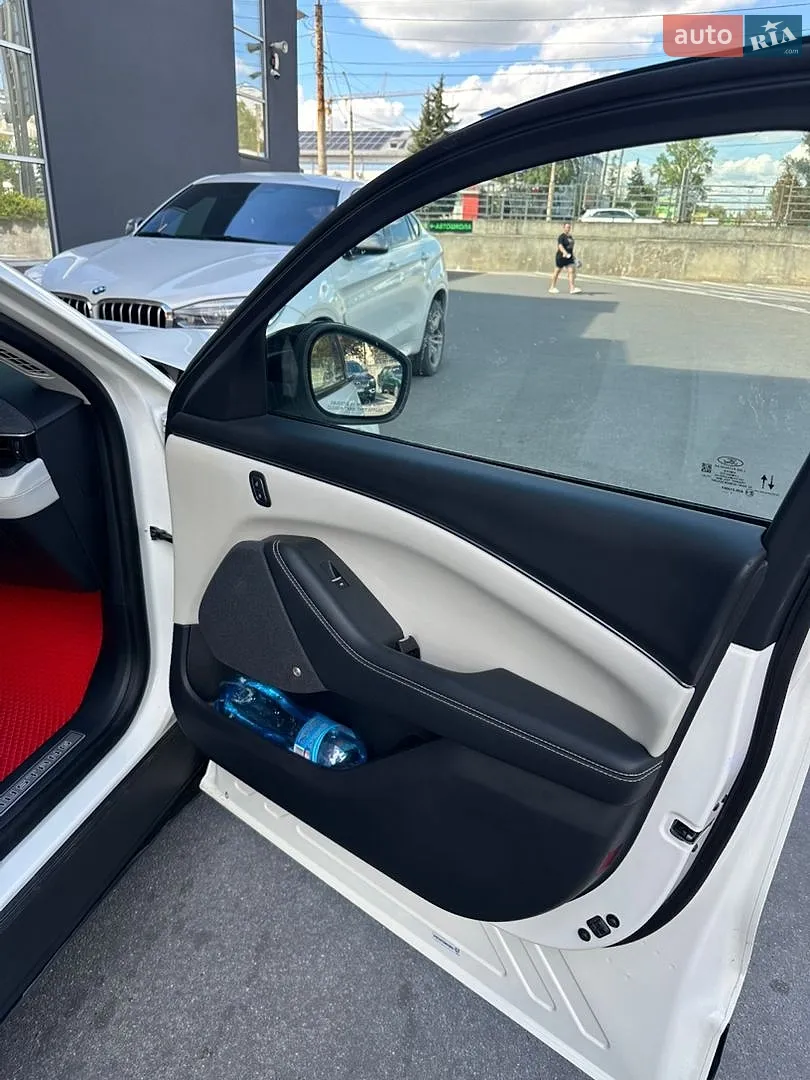 2021 Ford Mustang Mach-E - мініатюра 20