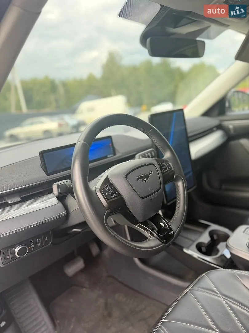 2022 Ford Mustang Mach-E - мініатюра 10