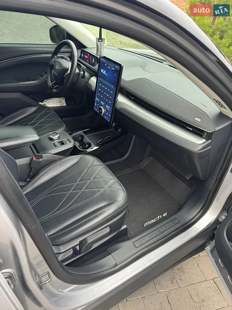 2021 Ford Mustang Mach-E - мініатюра 8