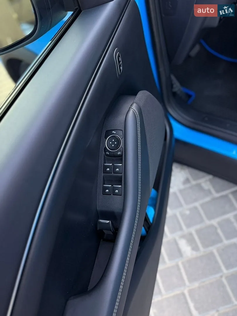 2024 Ford Mustang Mach-E - мініатюра 12