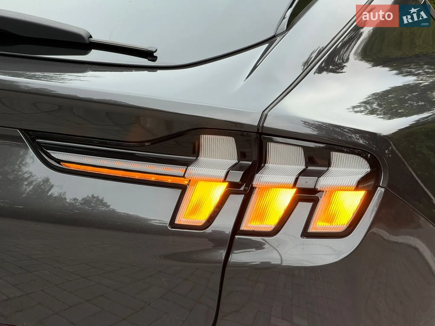 2022 Ford Mustang Mach-E - мініатюра 36