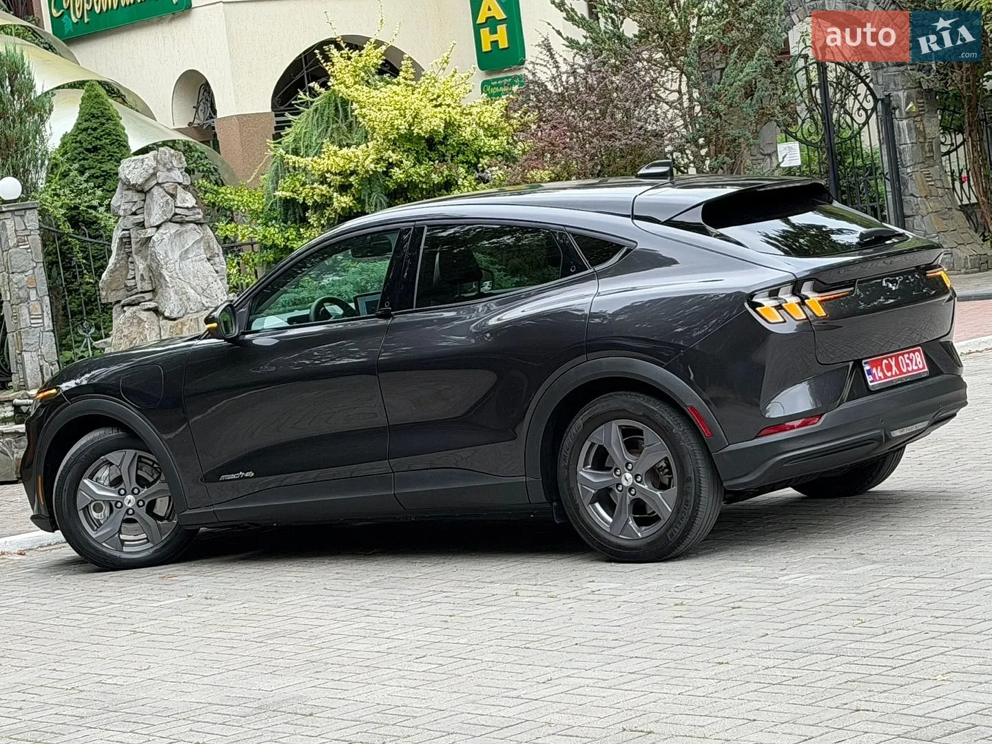 2022 Ford Mustang Mach-E - мініатюра 44