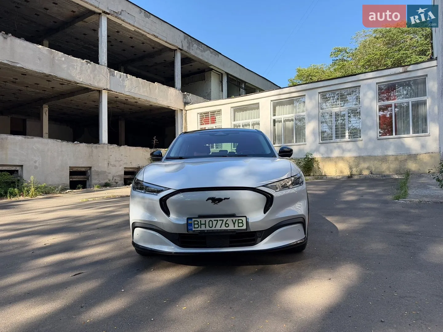 2022 Ford Mustang Mach-E - мініатюра 2