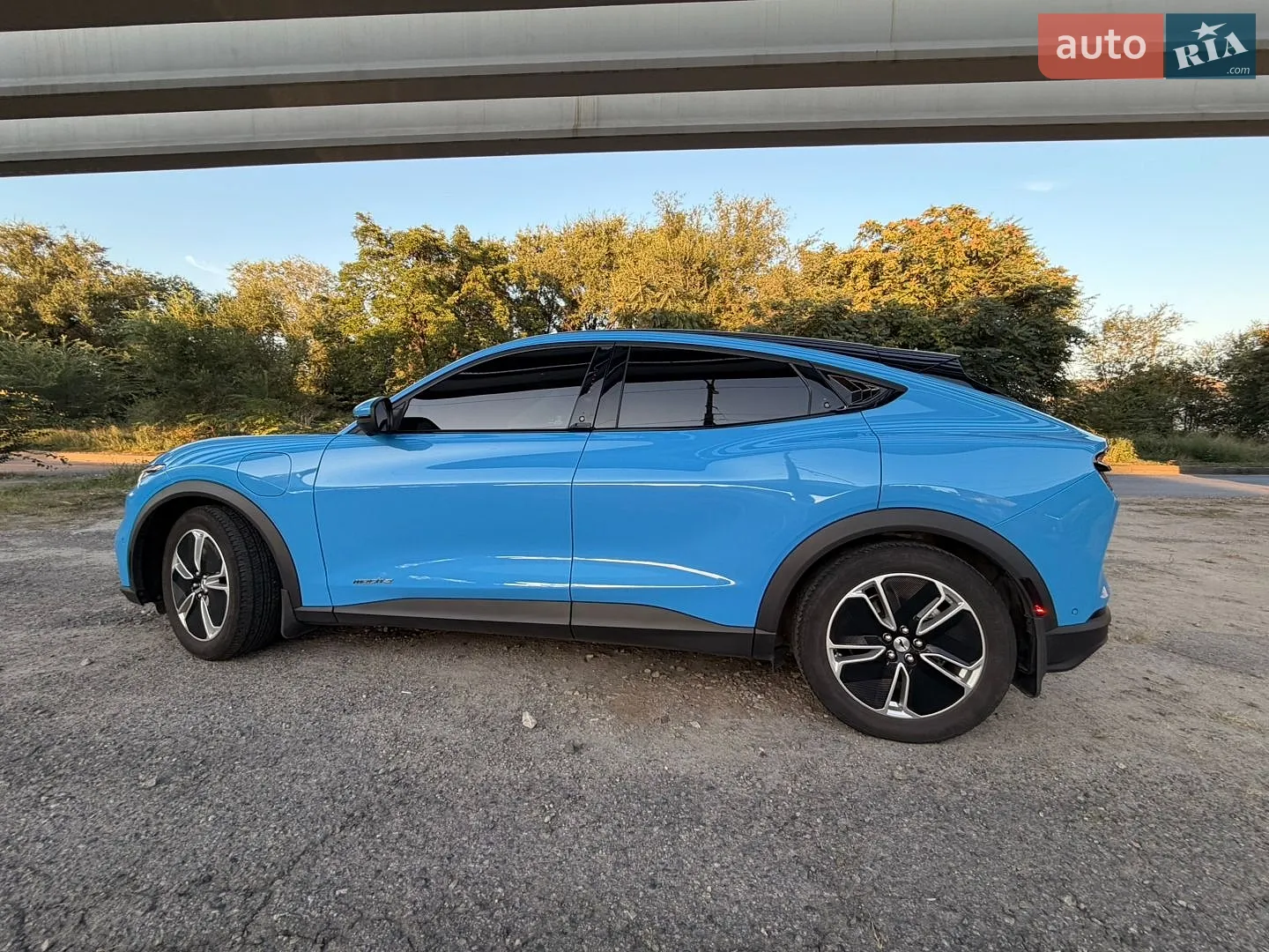 2022 Ford Mustang Mach-E - мініатюра 2