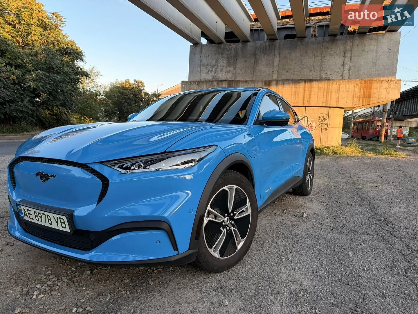 2022 Ford Mustang Mach-E - мініатюра 3
