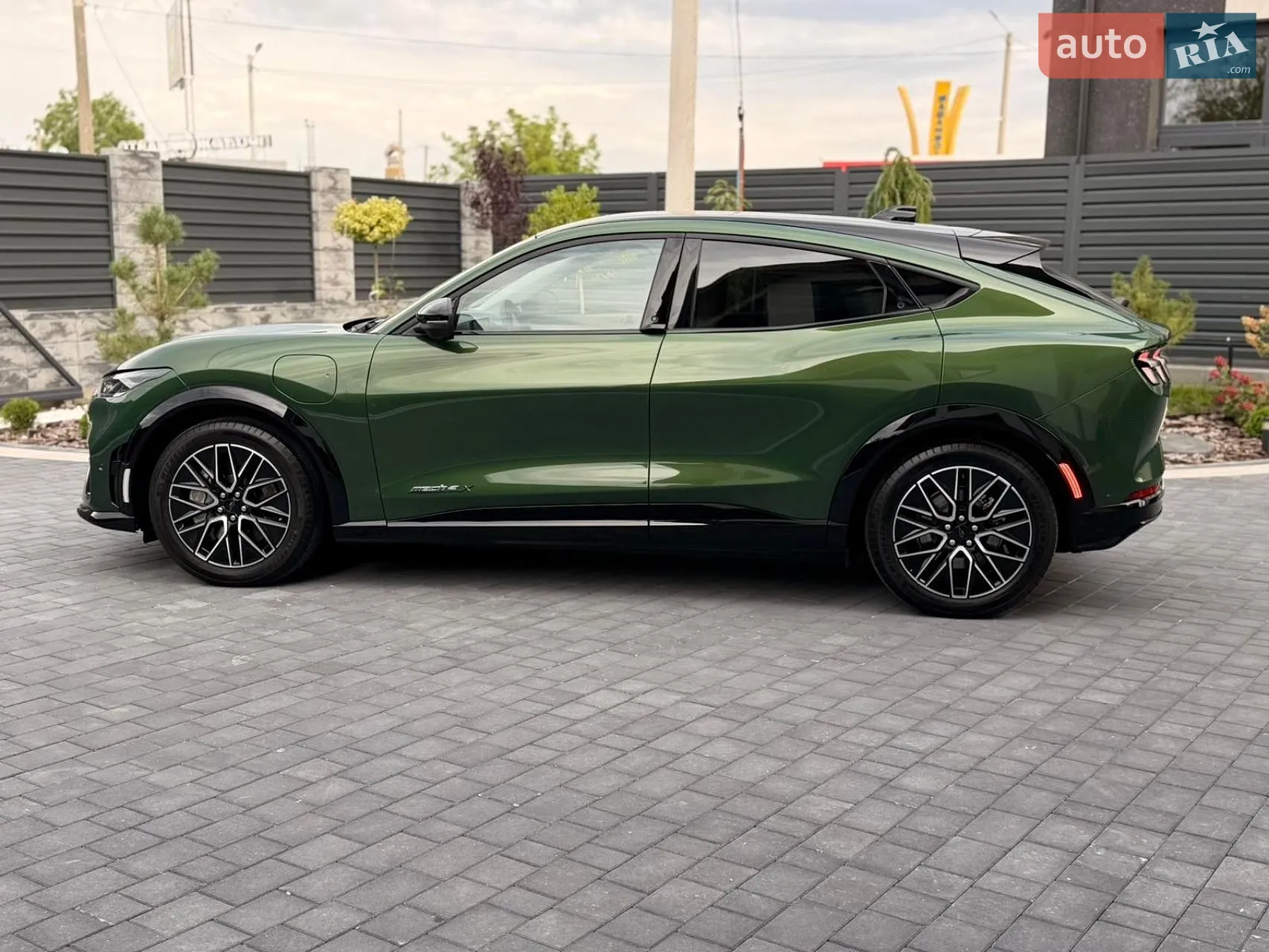 2024 Ford Mustang Mach-E - мініатюра 8