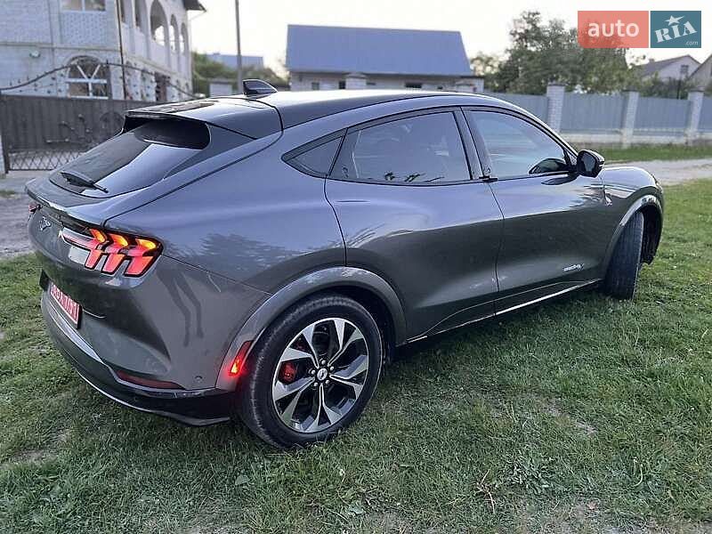 Внедорожник / Кроссовер Ford Mustang Mach-E 2020 в Киеве