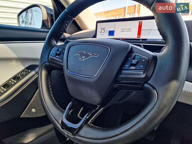 Позашляховик / Кросовер Ford Mustang Mach-E 2021 в Кременчуці