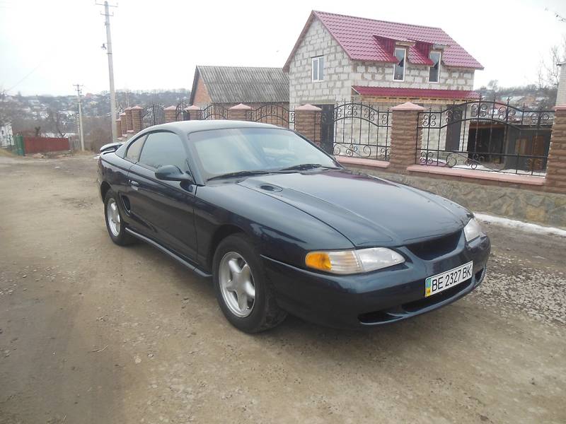 Купе Ford Mustang 1995 в 