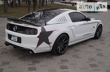 Купе Ford Mustang 2014 в Днепре