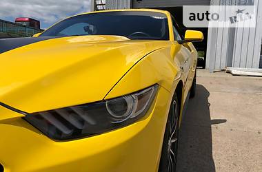 Купе Ford Mustang 2015 в Львове