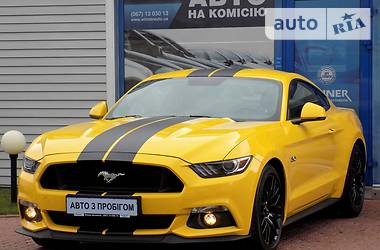 Купе Ford Mustang 2016 в Києві