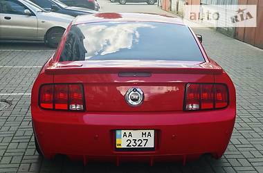 Купе Ford Mustang 2008 в Киеве
