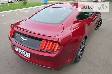 Купе Ford Mustang 2015 в Киеве