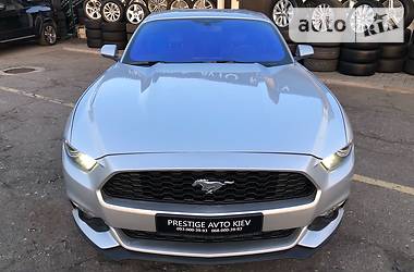 Седан Ford Mustang 2016 в Києві