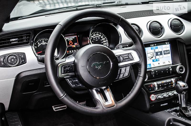 Купе Ford Mustang 2017 в Киеве