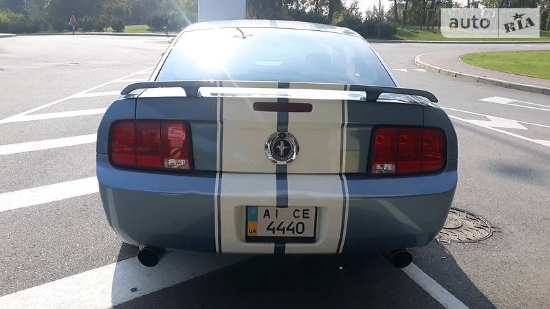 Купе Ford Mustang 2005 в Киеве