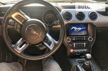 Купе Ford Mustang 2015 в 