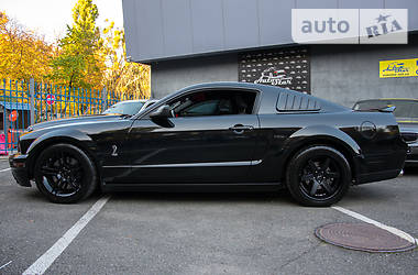 Купе Ford Mustang 2008 в Киеве