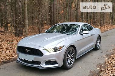 Седан Ford Mustang 2017 в Киеве