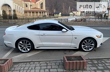 Купе Ford Mustang 2016 в Ивано-Франковске