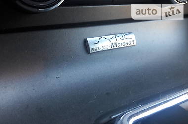 Купе Ford Mustang 2011 в 
