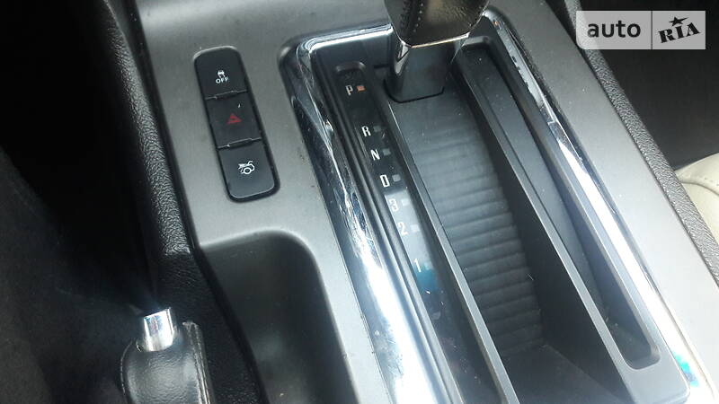 Купе Ford Mustang 2011 в Києві