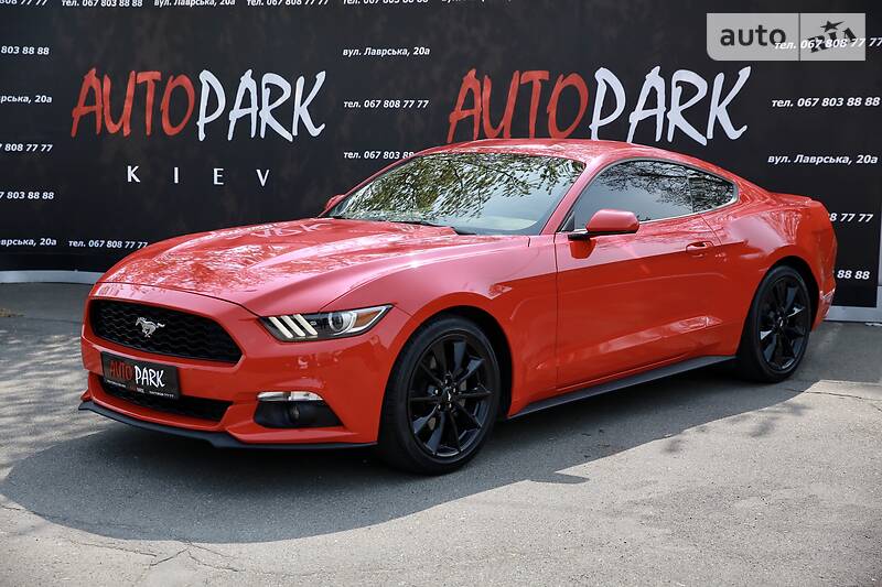 Купе Ford Mustang 2016 в Києві фото 14 Купе Ford Mustang 2016 в Києві